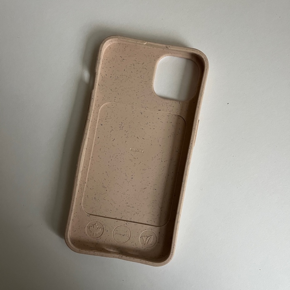 Never Used Pela Case Seashell Dancing Lights iPhone 13 Case - Picture 3 of 3